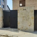 porton_corrededizo_chapa_lisa_2